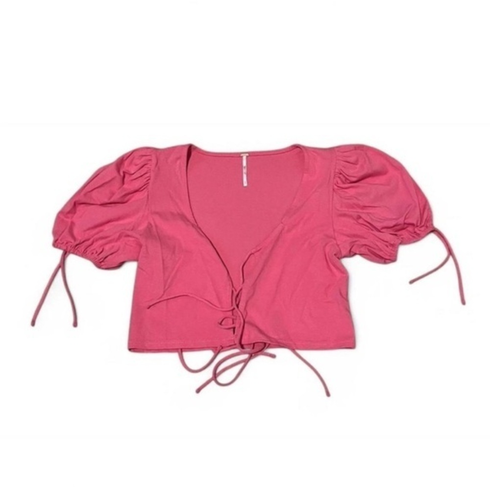 Free People Kitty Tee in Velvet Rose. Size XS. Tie up front. Crop Top. Pink.